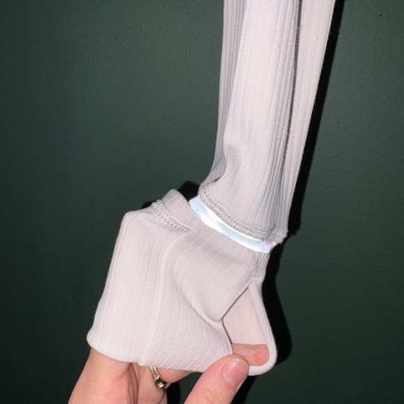 Lululemon Its Rulu Run Ribbed Cropped Half Zip - Picture 5 of 7